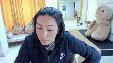 gabriela online show from 09-17-25, 01:24