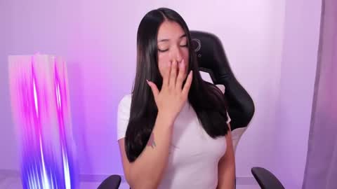 Gabriela online show from 12-20-24, 04:04