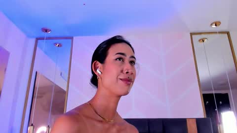 Gaby online show from 12-17-25, 08:04