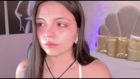 Snapshot of gabyqueens chatting on 11-09-25, 01:31 Gaby online show from 11-09-25, 01:31