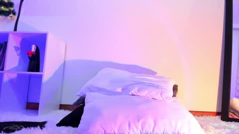 Gabriela Miller online show from 12-04-24, 03:37