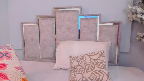 gabyyjones online show from 02-25-25, 11:30