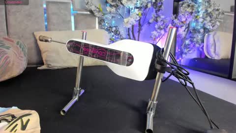 gabyyjones online show from 10-10-25, 11:31