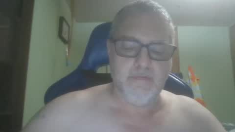 gadude45 online show from 10-26-25, 02:06