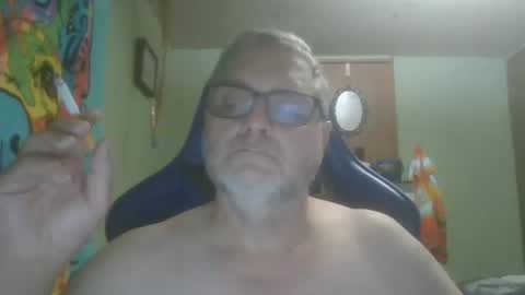 gadude45 online show from 10-30-25, 02:02
