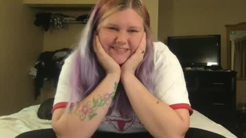 Eryn online show from 12-05-24, 04:55