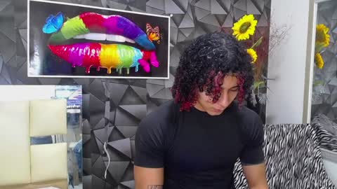 Gael online show from 01-19-25, 04:54