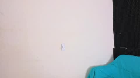 Gael online show from 10-25-25, 02:52