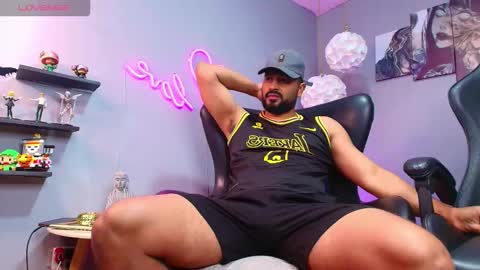 Snapshot of gael_meneses chatting on 09-25-25, 11:03 Gael Meneses online show from 09-25-25, 11:03