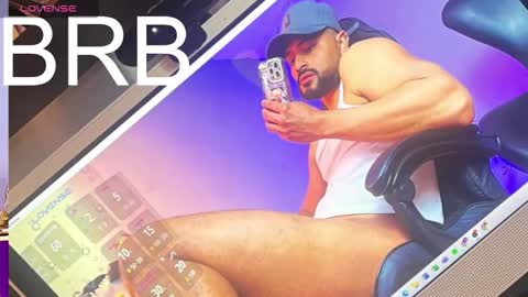 Snapshot of gael_meneses chatting on 10-13-25, 11:43 Gael Meneses online show from 10-13-25, 11:43