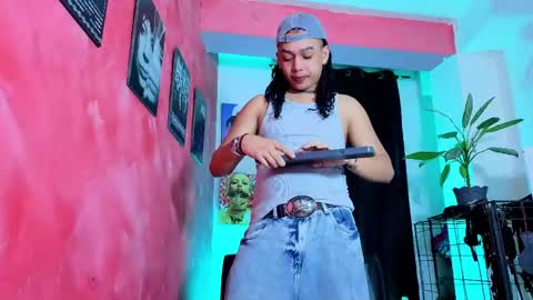 Gael Conner online show from 05-02-26, 03:22