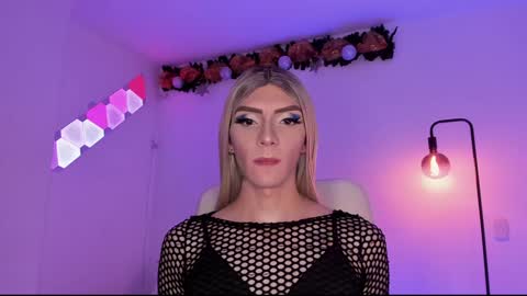 Gaia online show from 01-08-25, 01:21