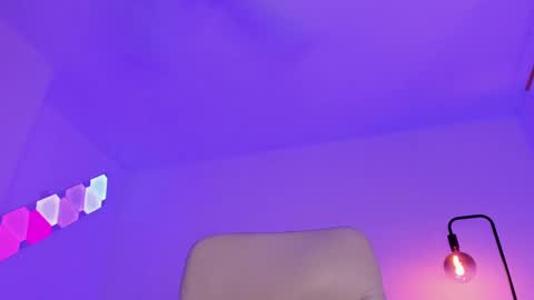 Gaia online show from 03-02-25, 03:45