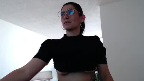 Snapshot of gaitan4 chatting on 01-15-25, 08:58 gaitan4 online show from 01-15-25, 08:58