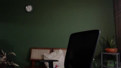 Snapshot of gaitan4 chatting on 09-13-25, 10:53 gaitan4 online show from 09-13-25, 10:53