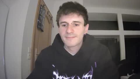 Lorenzo online show from 03-02-26, 08:59