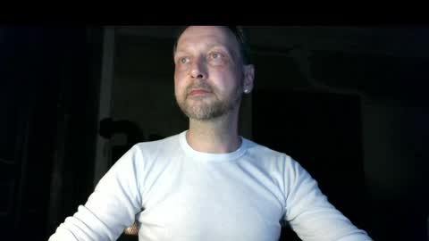 galadriel869 online show from 03-23-26, 08:13