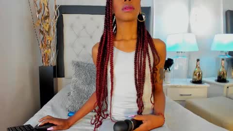  Gale  online show from 10-13-25, 01:00