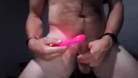 Snapshot of galouf chatting on 10-14-25, 01:50 galouf online show from 10-14-25, 01:50