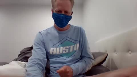 Snapshot of gamerboy200 chatting on 01-10-25, 07:25 gamerboy200 online show from 01-10-25, 07:25