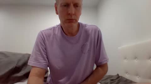 Snapshot of gamerboy200 chatting on 01-19-25, 07:15 gamerboy200 online show from 01-19-25, 07:15