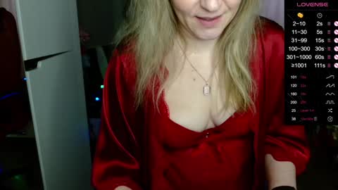 Snapshot of ganet469 chatting on 01-27-25, 08:18 Janette online show from 01-27-25, 08:18