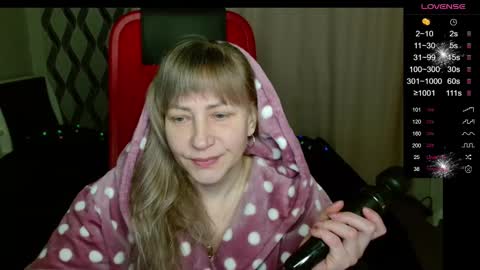 Snapshot of ganet469 chatting on 01-07-26, 04:15 Janette online show from 01-07-26, 04:15