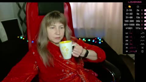 Snapshot of ganet469 chatting on 01-19-26, 01:15 Janette online show from 01-19-26, 01:15