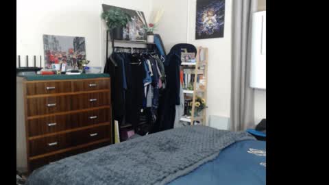 HOT  online show from 01-17-26, 10:20