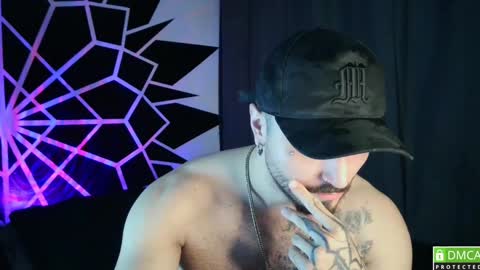 Snapshot of garbel09 chatting on 12-13-24, 06:42 Chris  Dont forget to gift me thumb up Its very important to me and makes me happy AF  online show from 12-13-24, 06:42