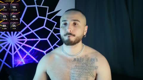 Snapshot of garbel09 chatting on 01-17-25, 07:08 Chris  Dont forget to gift me thumb up Its very important to me and makes me happy AF  online show from 01-17-25, 07:08