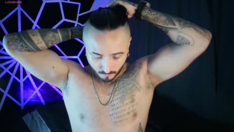 Snapshot of garbel09 chatting on 01-18-25, 06:56 Chris  Dont forget to gift me thumb up Its very important to me and makes me happy AF  online show from 01-18-25, 06:56