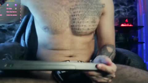 Snapshot of garbel09 chatting on 02-11-25, 08:26 Chris  Dont forget to gift me thumb up Its very important to me and makes me happy AF  online show from 02-11-25, 08:26