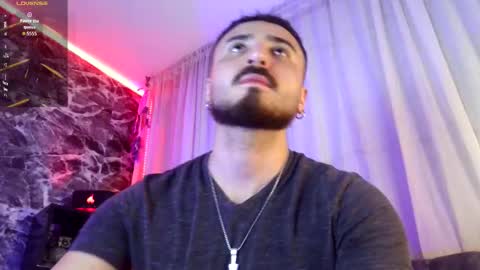 Snapshot of garbel09 chatting on 10-20-25, 07:31 Chris  Dont forget to gift me thumb up Its very important to me and makes me happy AF  online show from 10-20-25, 07:31