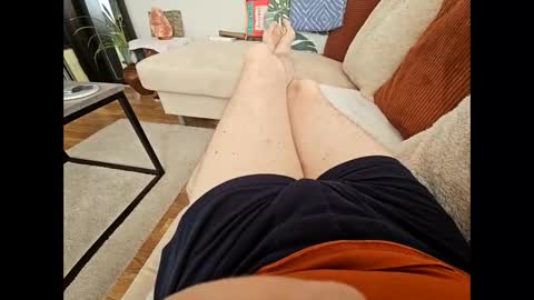 garbis11 online show from 10-21-25, 03:24