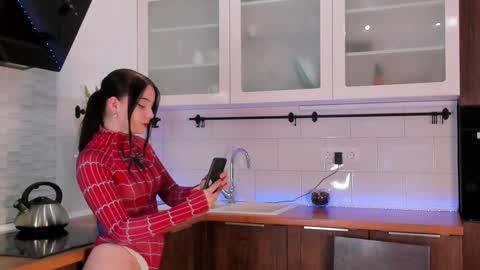 Violla online show from 01-22-25, 03:31