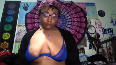 Gardenia online show from 02-28-26, 12:00