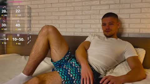 Snapshot of garettvosss chatting on 10-22-25, 04:35 Gared online show from 10-22-25, 04:35