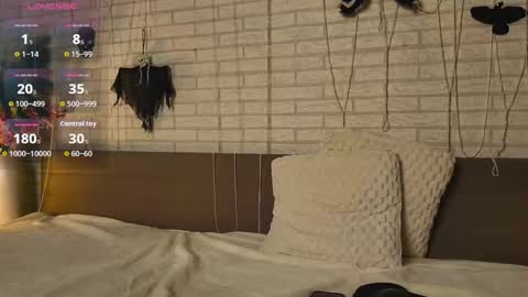 Snapshot of garettvosss chatting on 10-26-25, 06:08 Gared online show from 10-26-25, 06:08