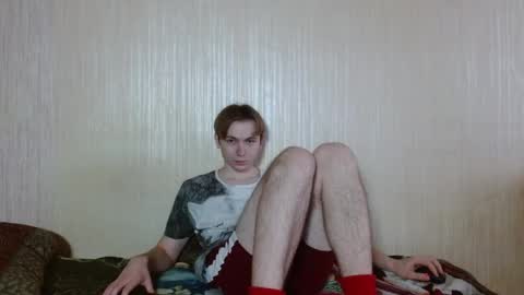 Snapshot of gary_snail33257 chatting on 10-05-25, 01:31 meow online show from 10-05-25, 01:31