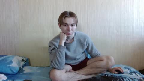 Snapshot of gary_snail33257 chatting on 10-14-25, 07:20 meow online show from 10-14-25, 07:20