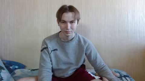 Snapshot of gary_snail33257 chatting on 10-16-25, 07:53 meow online show from 10-16-25, 07:53