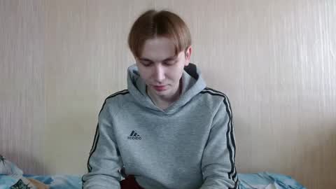 Snapshot of gary_snail33257 chatting on 10-22-25, 10:59 meow online show from 10-22-25, 10:59