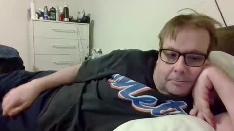 Snapshot of garyg930 chatting on 01-10-26, 04:47 Gary online show from 01-10-26, 04:47