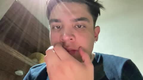 Snapshot of garypinepineapple chatting on 04-27-26, 03:59 garypinepineapple online show from 04-27-26, 03:59