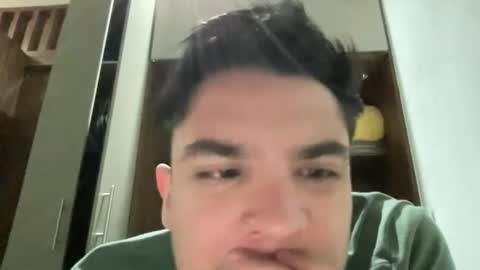 Snapshot of garypinepineapple chatting on 04-28-26, 02:49 garypinepineapple online show from 04-28-26, 02:49