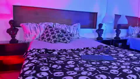  Usagi  online show from 02-26-26, 09:03