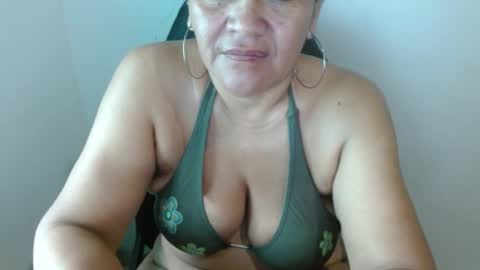 Snapshot of gatika_sexy chatting on 01-26-25, 03:14 katia online show from 01-26-25, 03:14