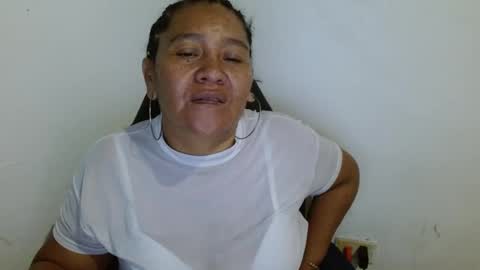 Snapshot of gatika_sexy chatting on 02-05-25, 05:20 katia online show from 02-05-25, 05:20