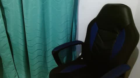 Snapshot of gatika_sexy chatting on 03-02-25, 08:16 katia online show from 03-02-25, 08:16